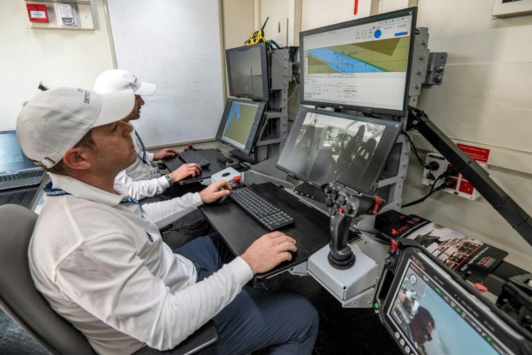 Les Emirats arabes unis et Israël dévoilent leur premier navire sans pilote