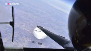 ​Washington publie une photo d’un pilote et du ballon chinois