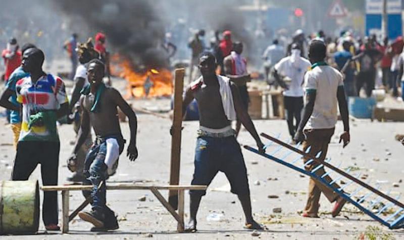 Vu de l’extérieur – « Au Sénégal, un litige foncier provoque de violents affrontements dans le nord de Dakar » (Le Monde)