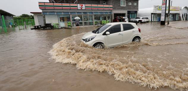 Corée du Sud: au moins 22 morts et 14 disparus dans des inondations