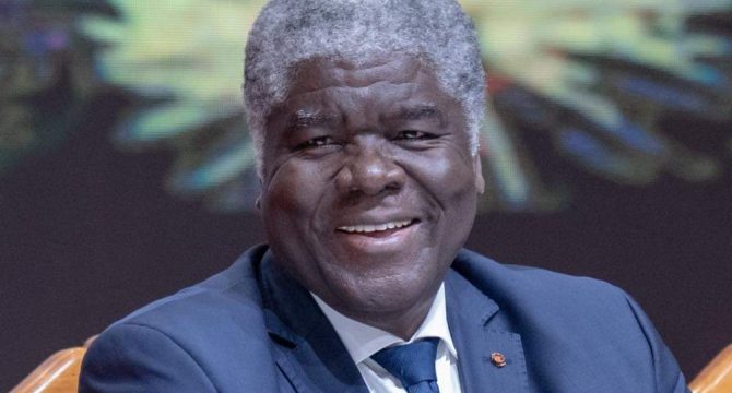 Côte d'Ivoire : Robert Beugré Mambé nouveau Premier ministre