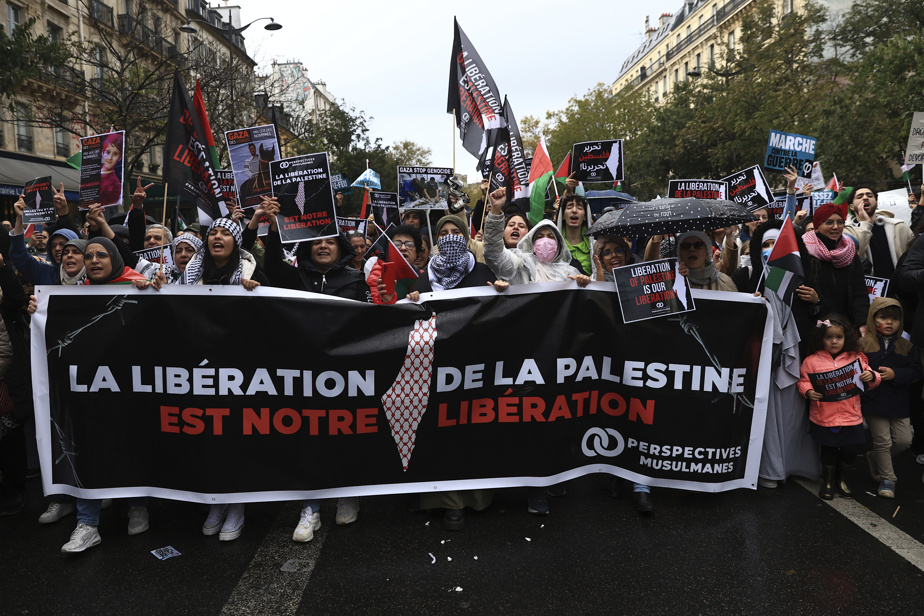 Paris, 4 novembre 2023. Des milliers de manifestants pour soutenir Gaza et condamner le génocide des Palestiniens