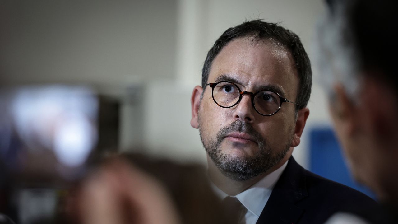 Aurelien Rousseau, le ministre de la Santé démissionnaire du gouvernement Borne