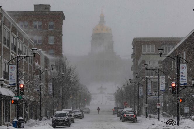 Une tempête de neige balaye l'Iowa à trois jours de primaires cruciales pour Trump