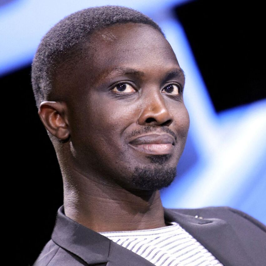 Du report de l’élection présidentielle (Par Mohamed  Mbougar Sarr)