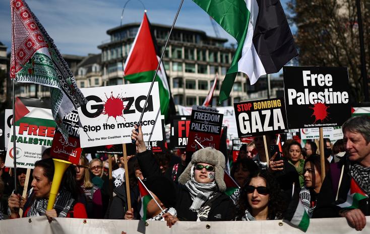 A Londres, plusieurs milliers de manifestants exigent un cessez-le-feu à Gaza