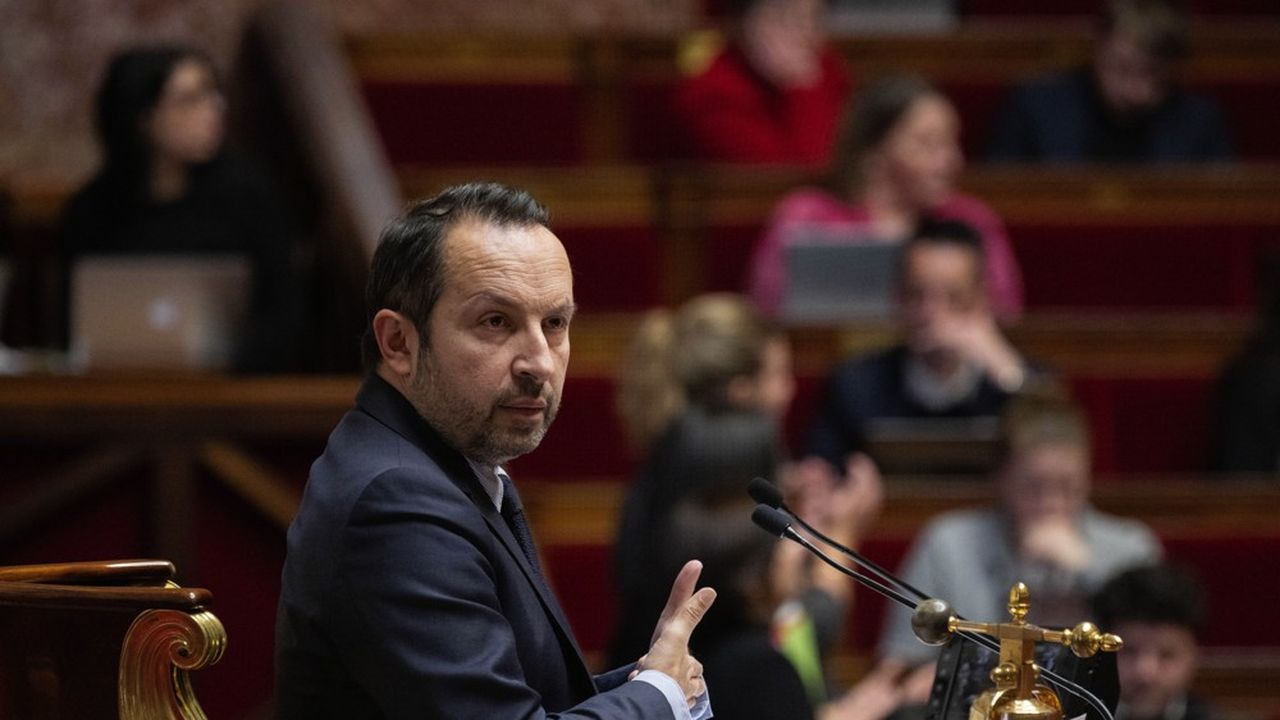 Le vice-président du RN, Sébastien Chenu, élu président de la commission d'apurement des comptes de l'assemblée nationale grâce à des soutiens macronistes