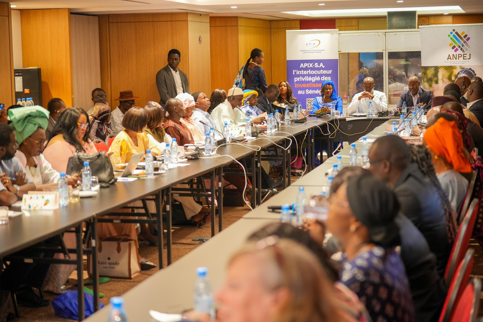 La rencontre entre le DG de l'Aix, ses collaborateurs et des investisseurs venus des Etats-Unis