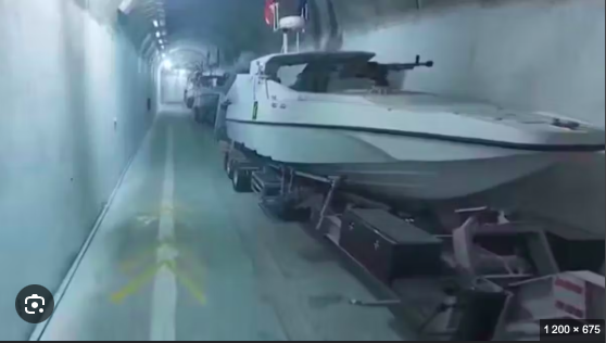 L'Iran dévoile une deuxième base navale souterraine