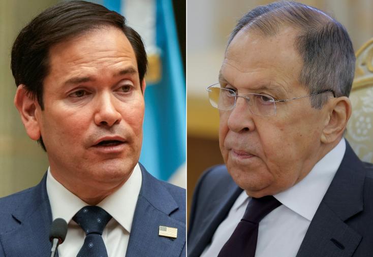 Marco Rubio (g) et Serguei Lavrov