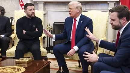 Zelensky, Trump et JD Vance dans le bureau Ovale en février 2025