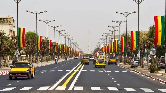Le Boulevard De Gaulle devient Boulevard Mamadou Dia