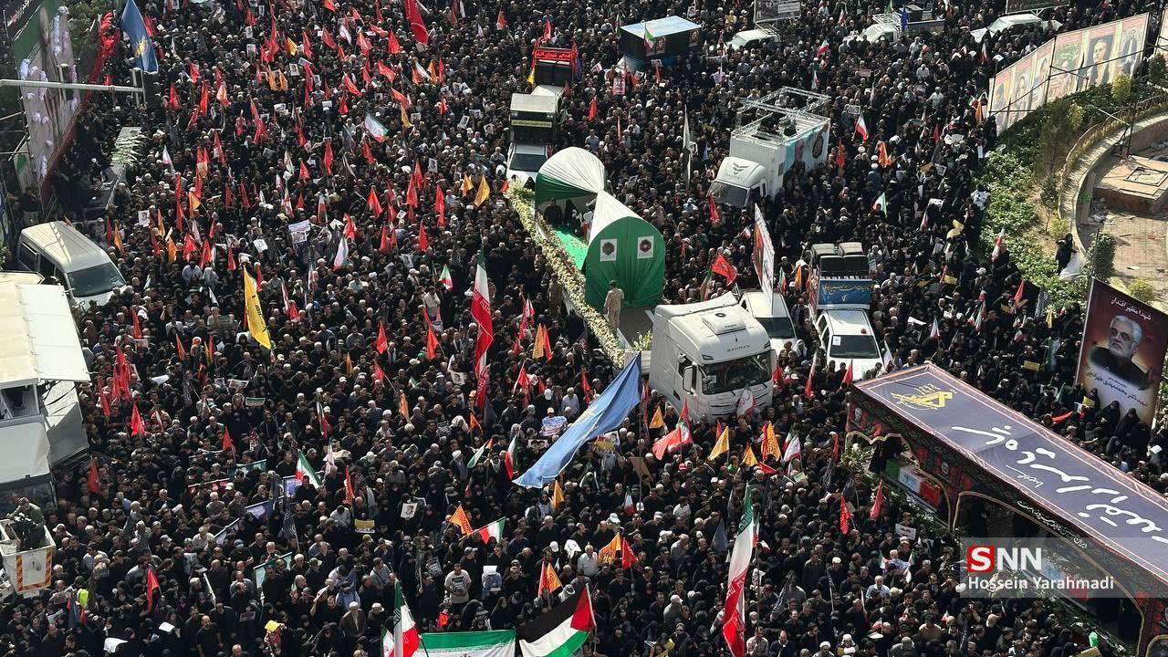 Téhéran : des milliers de personnes assistent aux funérailles des victimes des frappes israéliennes