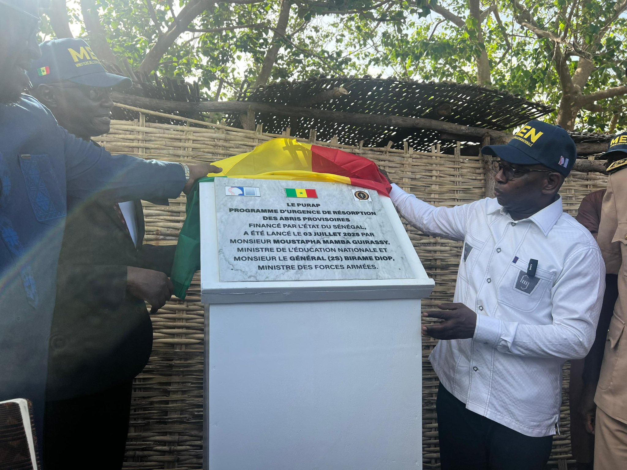 Education nationale - Un programme lancé pour remplacer 7227 abris provisoires scolaires