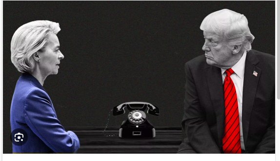 Ursula von der Leyen, présidente de la Commission européenne  (g.) et le president US Donald Trump