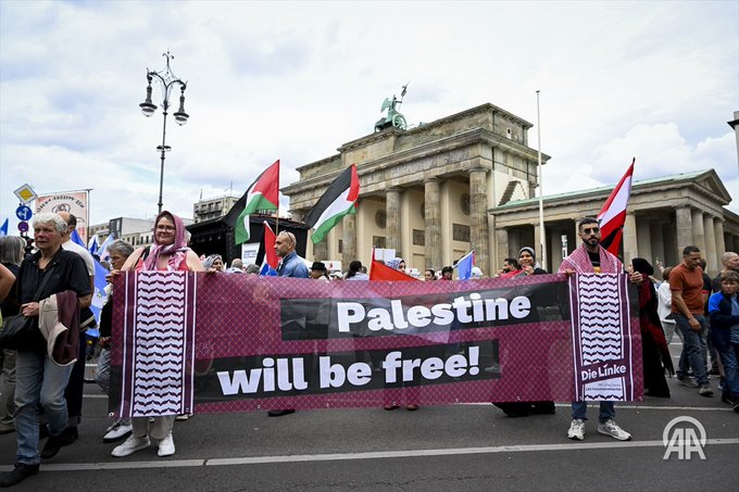 Berlin: plus de 20 000 personnes manifestent contre le « génocide israélien » à Gaza
