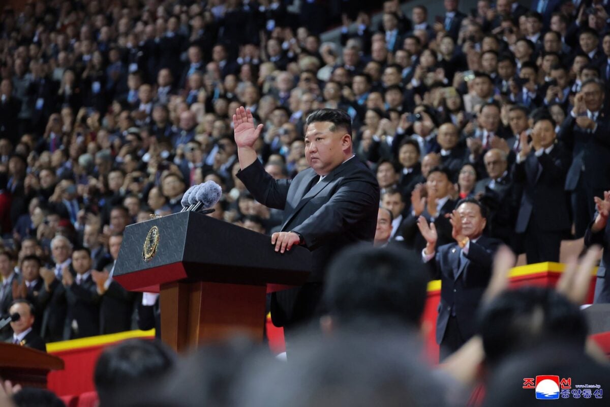 Défilé militaire à Pyongyang pour le 80e anniversaire du Parti communiste