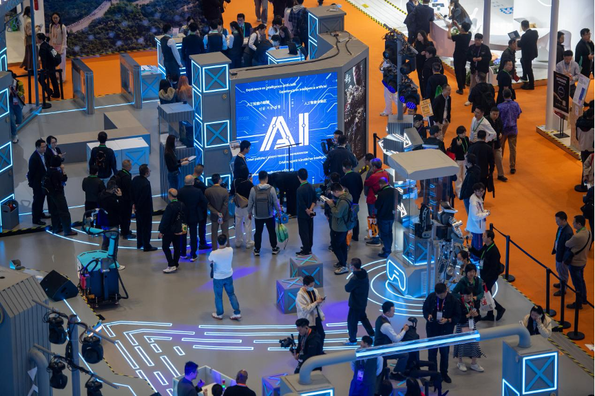 La 8e Exposition internationale de l'importation de Chine : rassembler des synergies pour un développement avec un niveau d'ouverture plus élevé (LQP)