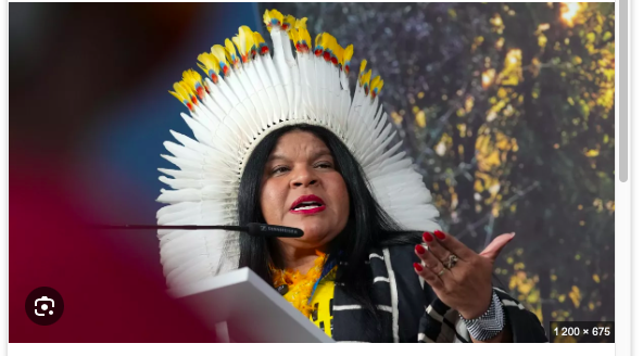 Sonia Guajajara, ministre des Peuples indigènes du Brésil