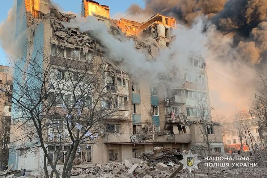 Ukraine: 25 morts dans une frappe russe avant des efforts diplomatiques en Turquie