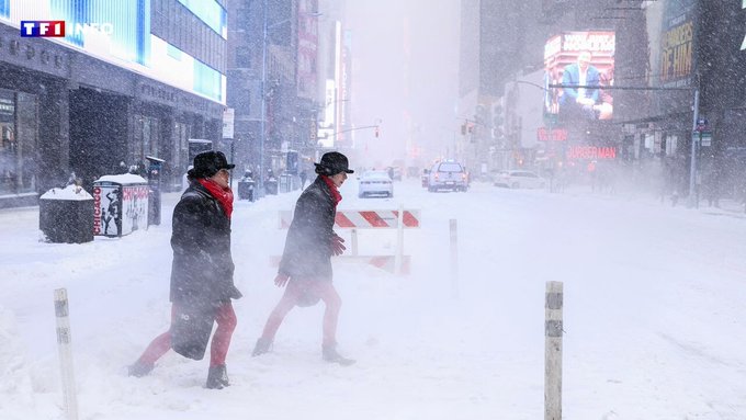 Une tempête hivernale majeure fait au moins 11 morts aux États-Unis