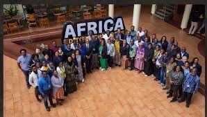 Photo de famille des éditeurs africains à Nairobi, les 23 et 24 février 2026