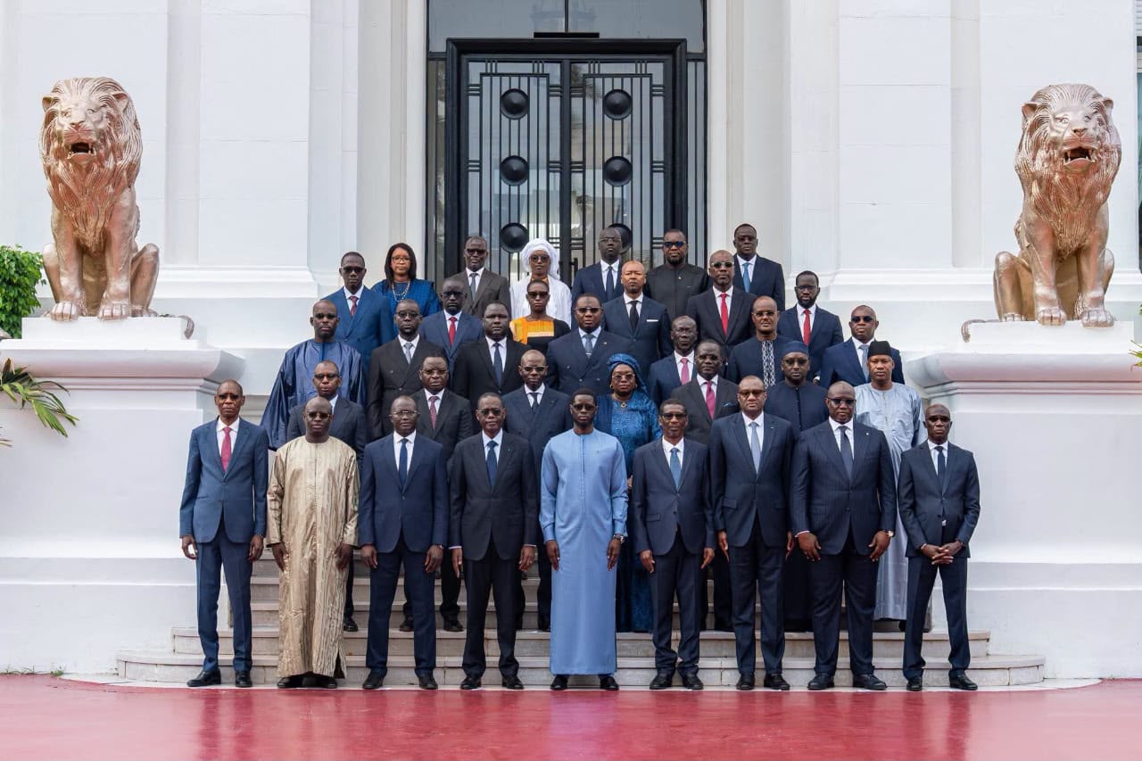 Le gouvernement sénégalais au palais de la République le 5 juin 2026