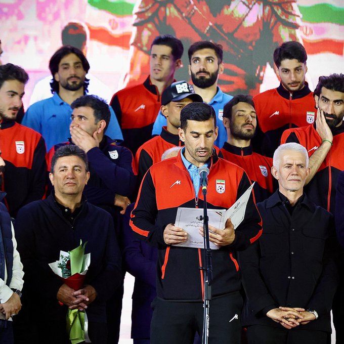 Des joueurs et membres du staff de l'équipe iranienne