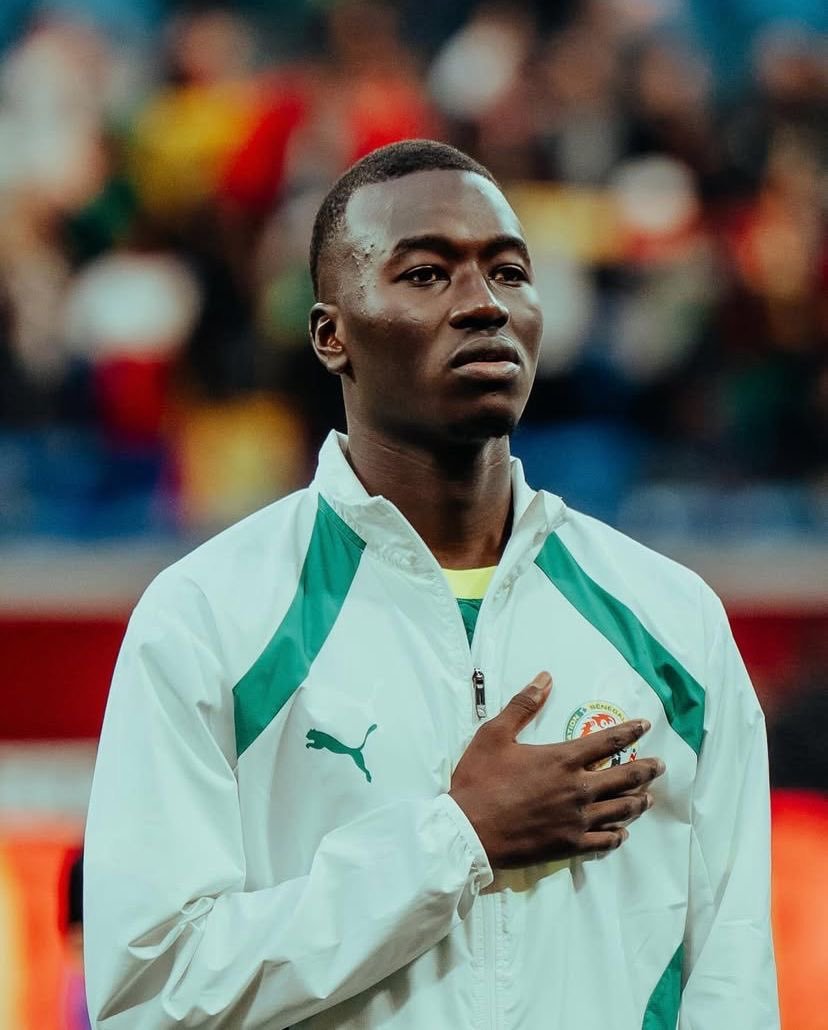 Sénégal : Pape Gueye annonce une "pause" avec la sélection, Thiaw sous le feu des critiques