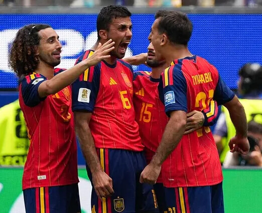 L'Espagne a surclassé l'Autriche et se qualifie pour les 8e de finale de la Coupe du monde des Amériques.