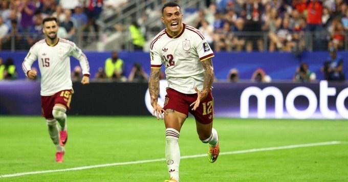Pedro Porro, auteur du 2e but espagnol en demi finale de coupe du monde face à la France