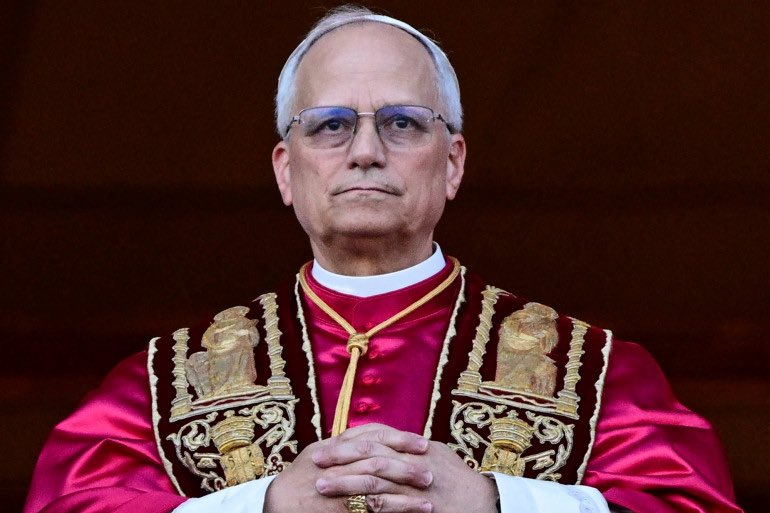 Le souverain pontife Léon XIV