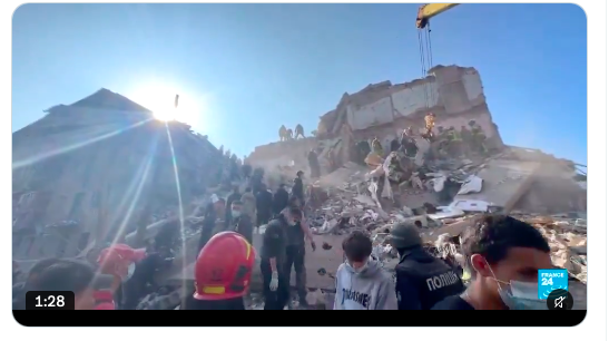 Ukraine : des frappes russes font 26 morts, dont 19 dans un même immeuble