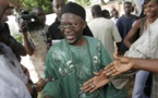 Gambie: les principaux ministres du gouvernement du président Barrow prêtent serment