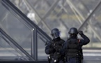 Enquête du parquet antiterroriste sur l'attaque du Louvre