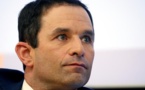 Critiqué au PS, Hamon se pose en "combattant" décidé à rassembler