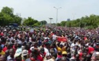 Mali: 2.000 manifestants contre la révision de la Constitution