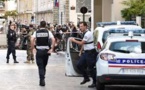 France: une voiture fonce sur des militaires en banlieue parisienne, 6 blessés (police)