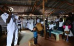Kenya: les bidonvilles de Nairobi écoutent Dieu mais obéiront à Odinga