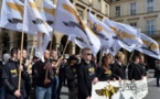 Projet d'attentat d'ultradroite en France: huit suspects inculpés