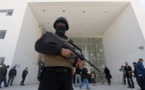 Deux policiers tunisiens poignardés devant le Parlement, l'assaillant arrêté