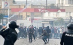 Tunisie: 200 arrestations, dizaines de blessés après une nouvelle nuit de heurts