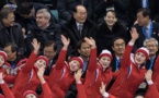 JO-2018 - Les pom-pom girls nord-coréennes assurent l'ambiance