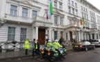 Londres: Quatre individus arrêtés après avoir accédé au balcon de l'ambassade d'Iran