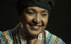 Winnie Mandela est décédée