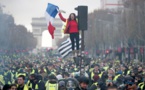"Gilets jaunes" : les Champs-Elysées seront réservés aux piétons samedi, avec des "contrôles systématiques", annonce le ministre de l'Intérieur