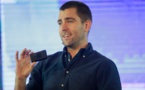 En pleine tourmente, une des figures historiques de Facebook quitte le navire