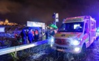 Un bateau de touristes sud-coréens coule à Budapest: sept morts et 21 disparus