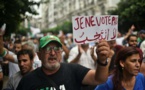 Manifestations en Algérie malgré l'annonce d'une élection
