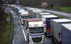 Blocages des transporteurs routiers contre la fiscalité gazole